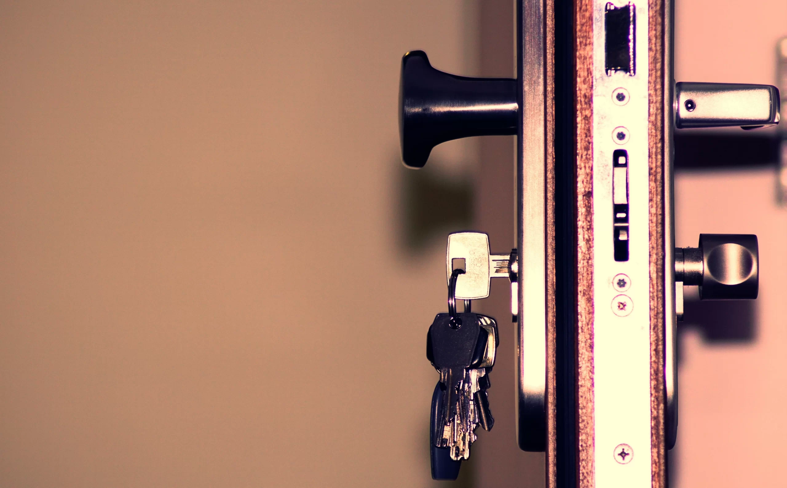 access-close-up-door-792034 Door lock
